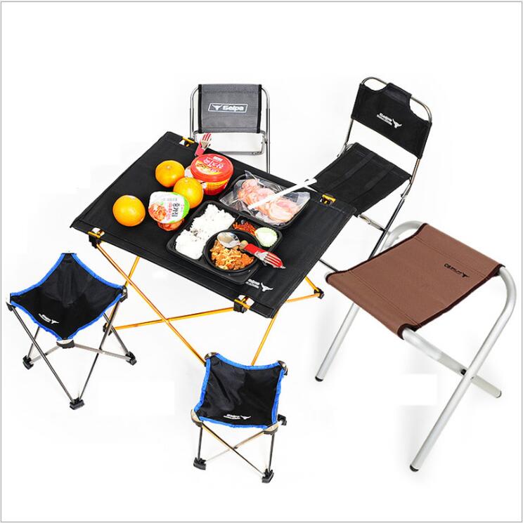 Outdoor camping small folding table